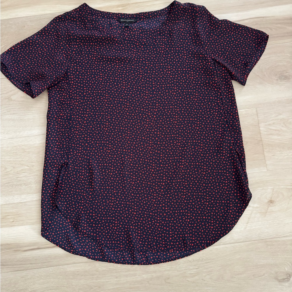 Women's Blue and Red Patterned Top
